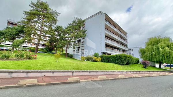 APPARTEMENT 5 PIÈCES 95M2 À ATHIS MONS, DERNIER ÉTAGE, SÉJOUR DOUBLE AVEC BALCON
