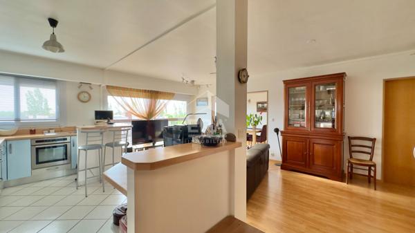 APPARTEMENT 5 PIÈCES 95M2 À ATHIS MONS, DERNIER ÉTAGE, SÉJOUR DOUBLE AVEC BALCON