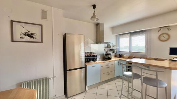 APPARTEMENT 5 PIÈCES 95M2 À ATHIS MONS, DERNIER ÉTAGE, SÉJOUR DOUBLE AVEC BALCON