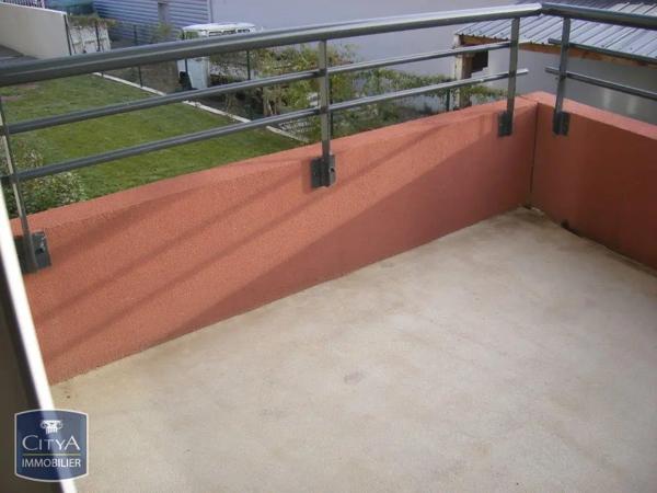 Appartement à louer 2 pièces 46m² Clermont-l'Hérault (34800)