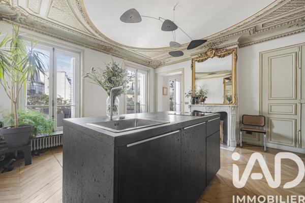Appartement à vendre 3 pièces 110,57 m² Paris 10