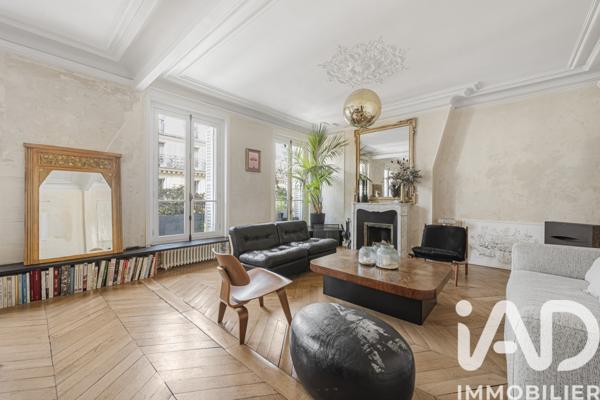 Appartement à vendre 3 pièces 110,57 m² Paris 10