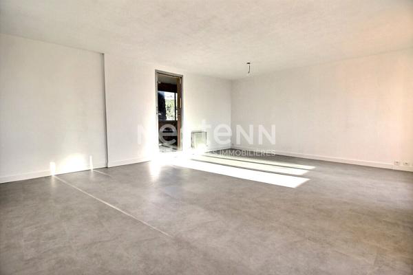 VITROLLES - Appartement 3 pièces 78 m2 avec cave, terrasse et loggia