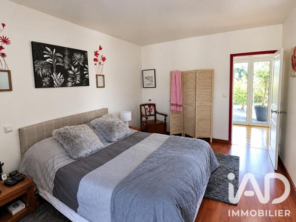 Maison à vendre 7 pièces 219 m² Pré-en-Pail-Saint-Samson