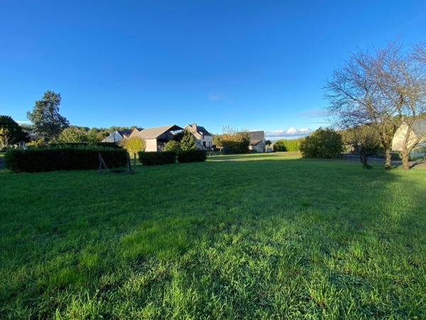Très beau terrain, vue dégagée,  environnement privilégié.
