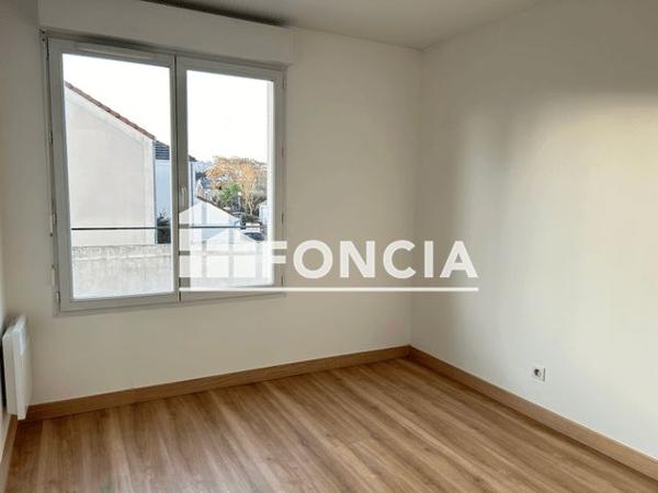 Location Appartement 3 pièces 56.6 m² - CLOS DE JASNIERES Orleans 45000