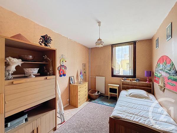 Appartement F4 à vendre  4 pièces - 78,67 m2 BOBIGNY - 93