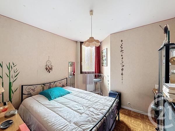 Appartement F4 à vendre  4 pièces - 78,67 m2 BOBIGNY - 93