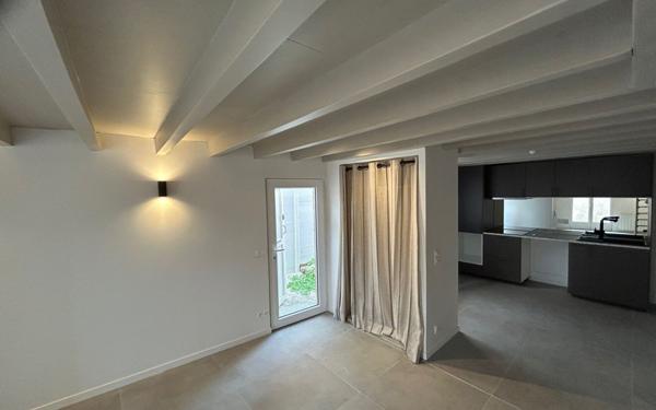 Appartement à louer    3 pièces • 60,20 m2 Saint-Clair-du-Rhône
