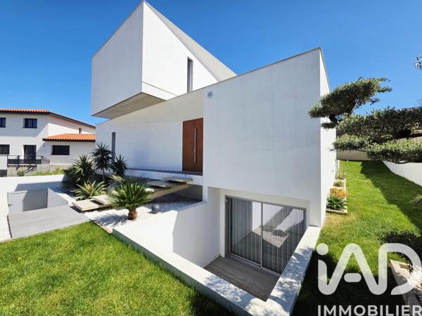 Maison à vendre 6 pièces 206 m² Perpignan