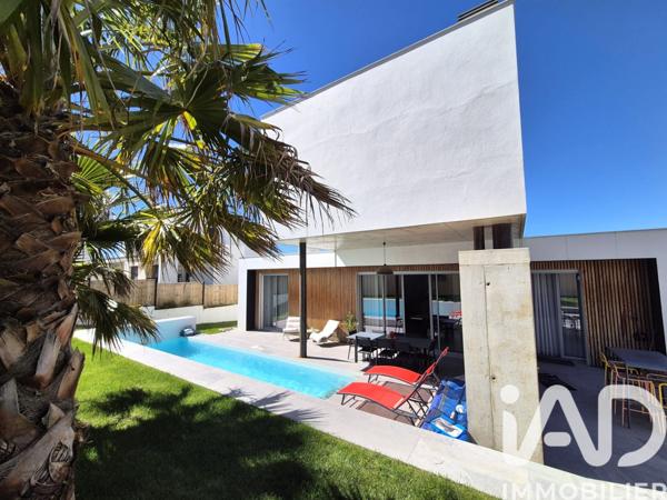 Maison à vendre 6 pièces 206 m² Perpignan
