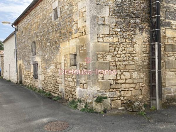 Bien immobilier à vendre 3 pièces de 320 m²