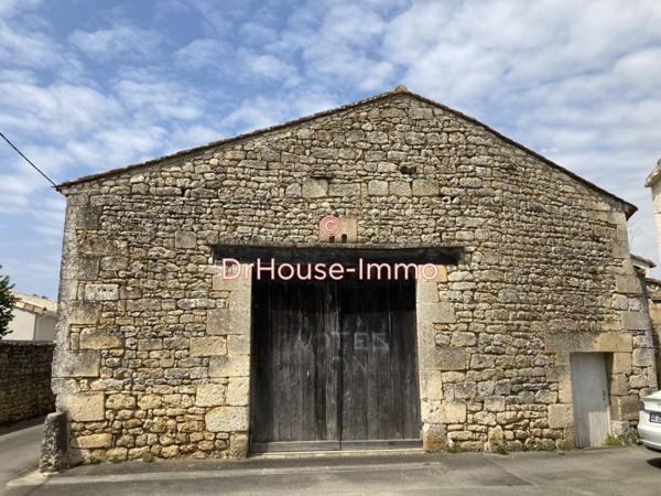 Bien immobilier à vendre 3 pièces de 320 m²