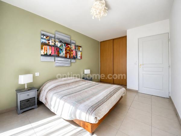 Appartement 2 pièces 53m2 avec garage et terrasse à BALARUC LES BAINS (34)