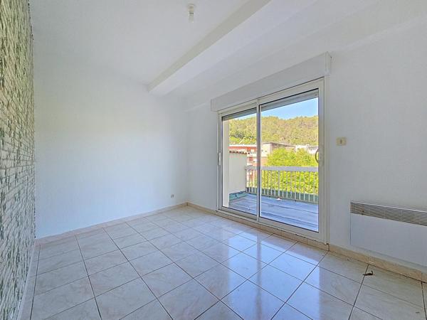 À vendre – Superbe appartement T4 de 81 m² avec terrasse panoramique au 4? et dernier étage à Lamalou-les-Bains