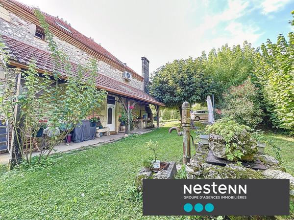 A VENDRE Le Temple Sur Lot  Magnifique propriete en pierre dans un cadre exceptionnel