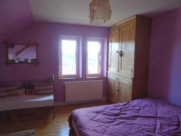 A LA COQUILLE (24) GRANDE MAISON D'ENVIRON 182 M² HABITABLES 4/5 CHAMBRES AVEC PISCINE ET DEPENDANCES SUR 6756 M² DE TERRAIN