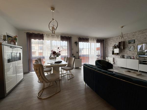 Saint-Étienne (42100) Bel appartement 3 chambres + balcon + garage double - Secteur Tréfilerie