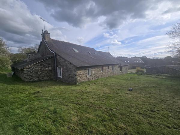 Immobilier Loudéac (22600) – Maison 215m2 – 173 000 €