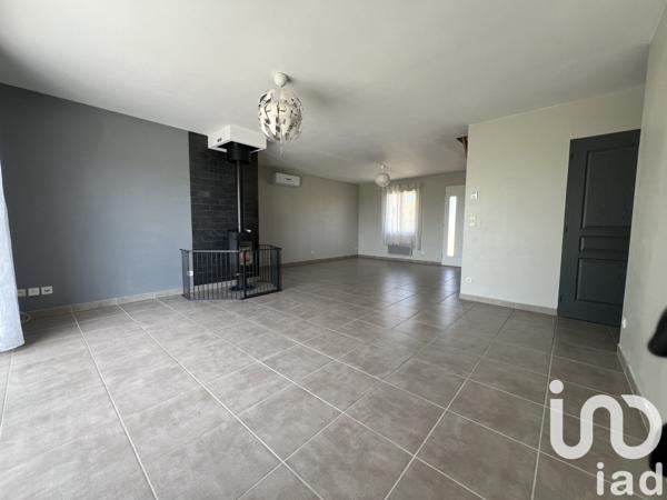 Pavillon 5 pièces de 123 m² à Arçay (18340)