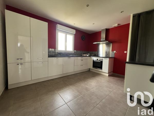 Pavillon 5 pièces de 123 m² à Arçay (18340)