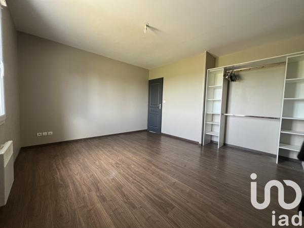 Pavillon 5 pièces de 123 m² à Arçay (18340)