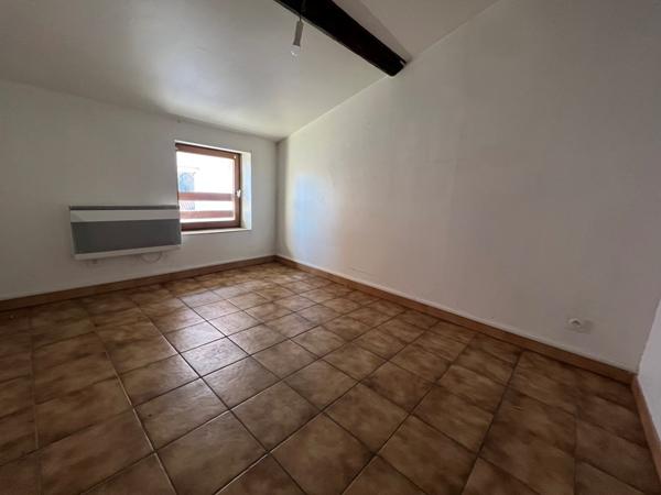 Appartement - 3 pièces - 37m² habitable Villefranche-sur-Saône (69400)