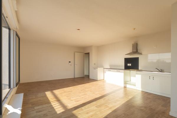 Appartement à vendre 278 144 € Cenon 4 p 96 m² DPE C