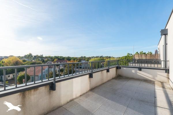 Appartement à vendre 278 144 € Cenon 4 p 96 m² DPE C