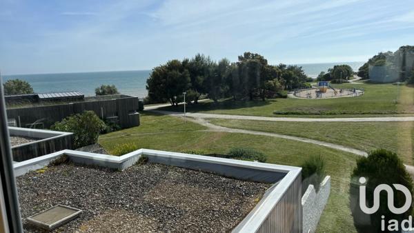 Appartement 2 pièces de 53 m² à La Rochelle (17000)