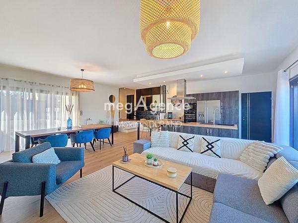 Maison à La Séguinière, 49280 - 6 pièces 155m²