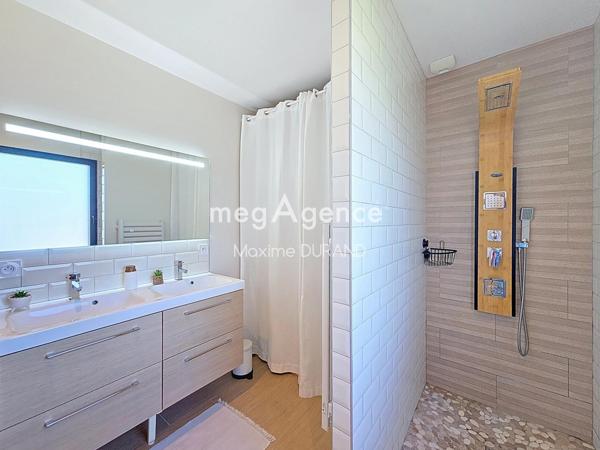 Maison à La Séguinière, 49280 - 6 pièces 155m²