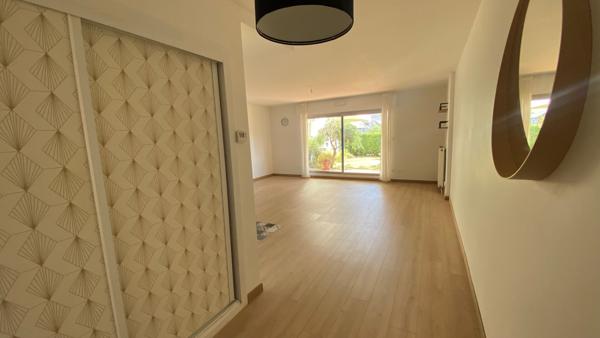 KERBONNE T4 GARAGE PARKING JARDIN