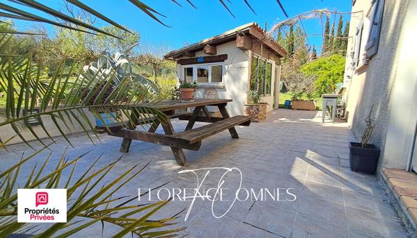 Magnifique Villa Provençale de  101m2 avec terrain arboré de 2347m2- 4 chambres - Douzens