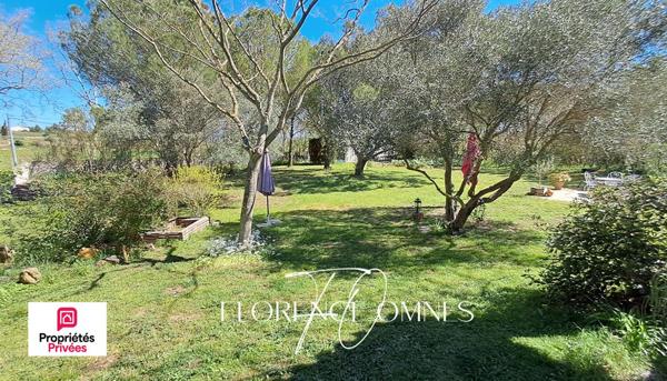 Magnifique Villa Provençale de  101m2 avec terrain arboré de 2347m2- 4 chambres - Douzens