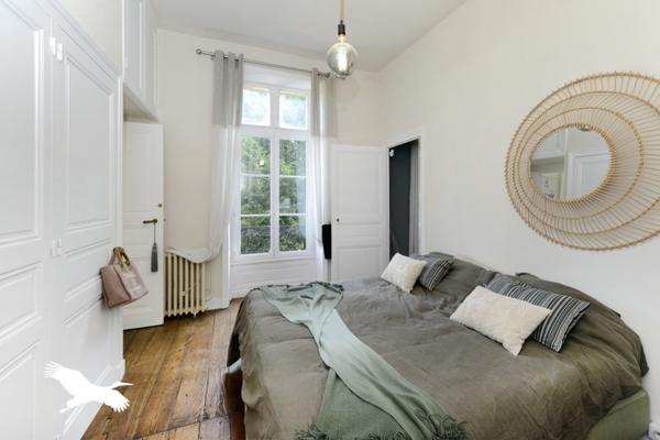 Maison à vendre |  Ruelle-sur-Touvre |  5 pièces | 220 m²