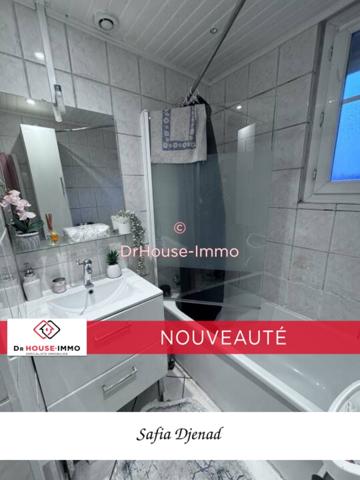 Maison à vendre 5 pièces de 111 m²
