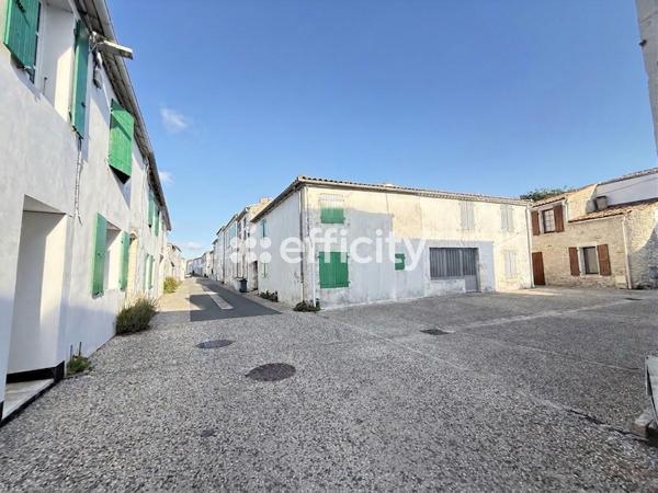 Maison
         6 pièces
        - 99 m² 525 000 € *
