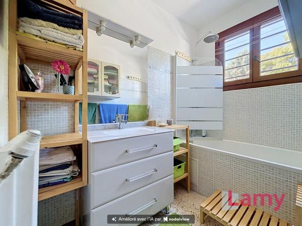 Appartement + annexe