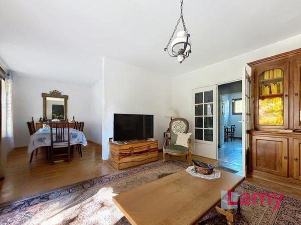 Appartement + annexe