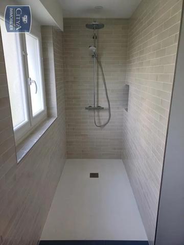 Appartement à louer 4 pièces 86.59m²