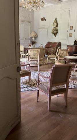 Un Château dans la ville... Saint-Jean-d'Angély (17400)