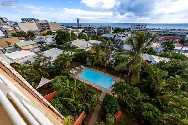 Appartement rénové à vendre à Saint-Denis à la Réunion (97400), ref : 229304