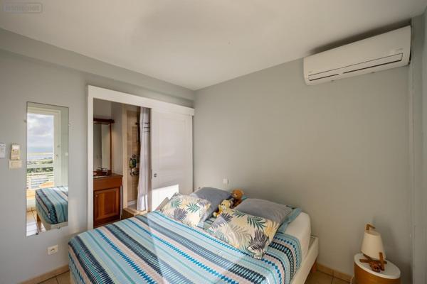 Appartement rénové à vendre à Saint-Denis à la Réunion (97400), ref : 229304