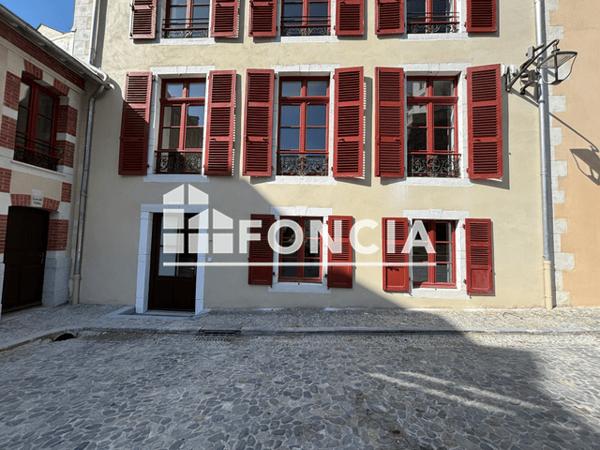 Location Appartement 2 pièces 35.62 m² - 8 BIS RUE MARCA Pau 64000
