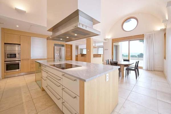 Vente / Propriété à Saint-Genix-les-Villages (73240)