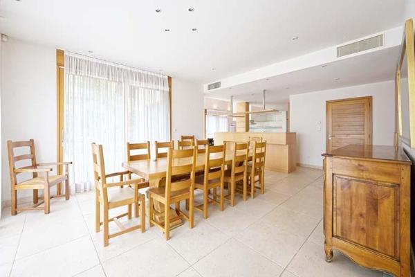 Vente / Propriété à Saint-Genix-les-Villages (73240)