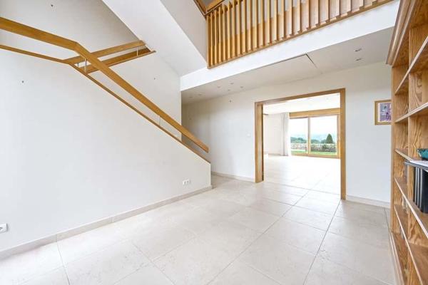 Vente / Propriété à Saint-Genix-les-Villages (73240)