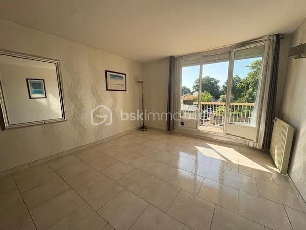 Studette de 61,98 m²