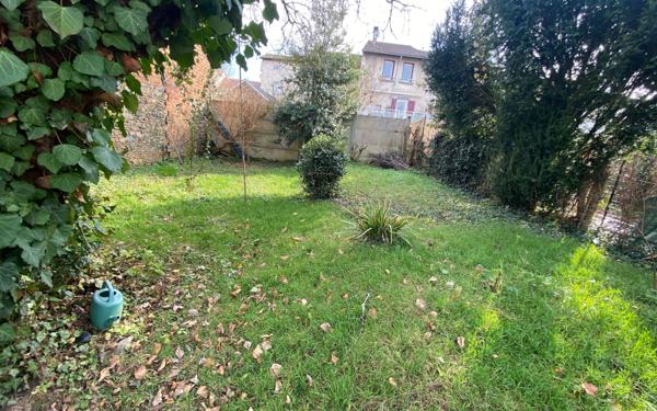 Maison à vendre    2 pièces • 286 m2 Aixe-sur-Vienne